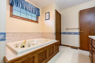 6913 Salerno Street NW, Canton, OH 44718 - Photo 26