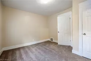 1152 Manning Ave, Akron, OH 44307 - Photo 12
