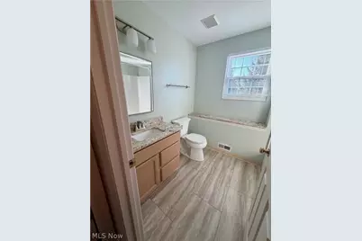 7550 Chandler Court #40, Sagamore Hills, OH 44067 - Photo 30