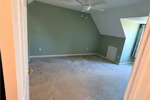 7550 Chandler Ct, Sagamore Hills, OH 44067 - Photo 28