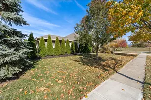 6037 Baronscourt Way, Dublin, OH 43016 - Photo 6