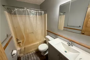 4264 S Main St, Akron, OH 44319 - Photo 18