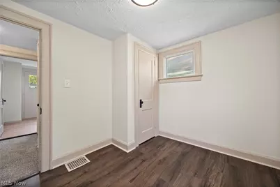 223 Stanford Avenue, Elyria, OH 44035 - Photo 18