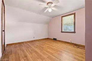 2459 Georgetown Rd NE, Canton, OH 44704 - Photo 22