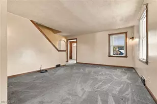 2459 Georgetown Rd NE, Canton, OH 44704 - Photo 12