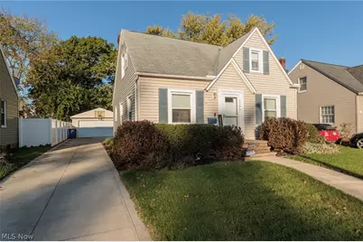 3206 W 138th Street, Loveland, OH 44111 - Photo 2