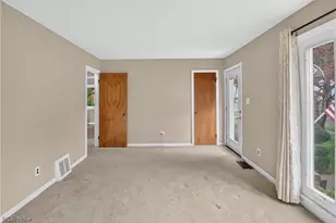 240 Idlewild St, Akron, OH 44313 - Photo 12