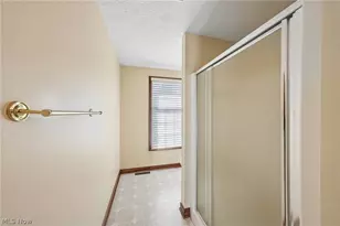 107 Blackberry Dr, Hudson, OH 44236 - Photo 24