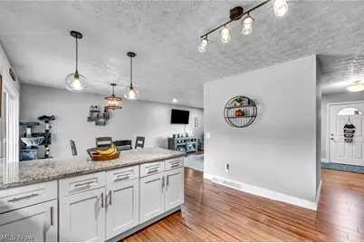 3246 Woodington Avenue SW, Canton, OH 44706 - Photo 18