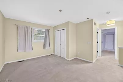 2084 Jennifer Street, Akron, OH 44313 - Photo 20