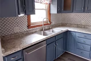 113 Market Street S, East Canton, OH 44730 - Photo 8