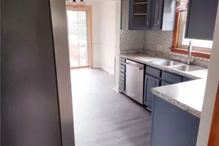 113 Market Street S, East Canton, OH 44730 - Photo 6