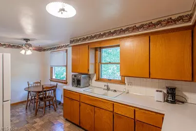 721 Rhoda Avenue, Youngstown, OH 44509 - Photo 8