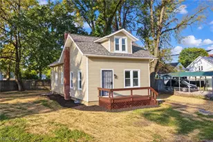 4975 12th St SW, Canton, OH 44710 - Photo 2