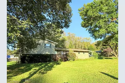 10715 Orrville Street NW, Massillon, OH 44647 - Photo 1