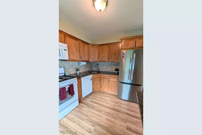 3041 9th Street, Cuyahoga Falls, OH 44221 - Photo 14