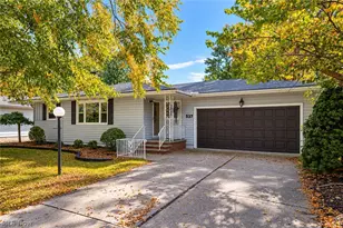 537 Randall Rd, Elyria, OH 44035 - Photo 2