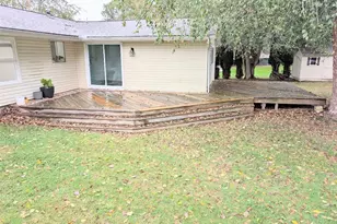 270 E Highland Dr, Zanesville, OH 43701 - Photo 10