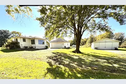 4111 Herr Fieldhouse Road, Worthington, OH 44470 - Photo 2