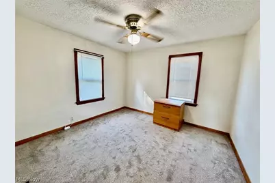 1516 Milford Street NE, Canton, OH 44714 - Photo 10