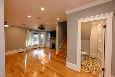 1424 Elmwood Avenue, Oakwood, OH 44107 - Photo 8