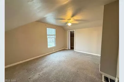 747 Brownell Avenue, Lorain, OH 44052 - Photo 8