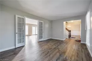 5644 Beverly Ave NE, Canton, OH 44721 - Photo 6