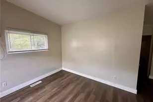 2356 Newton St, Akron, OH 44305 - Photo 2