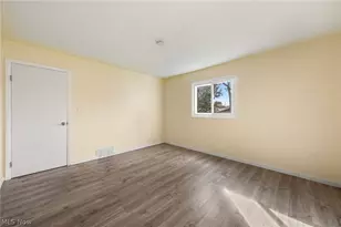 210 Magnolia Ave, Northfield, OH 44067 - Photo 18