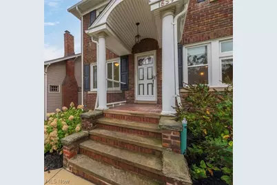 1659 Chesterland Avenue, Oakwood, OH 44107 - Photo 2