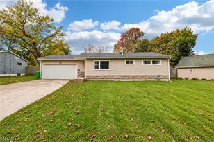 30 Taylor Rd, Barberton, OH 44203 - Photo 1