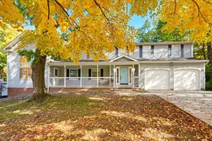 1047 Berkshire Dr, Macedonia, OH 44056 - Photo 2