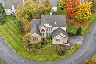 532 Covington Ln, Chagrin Falls, OH 44023 - Photo 4