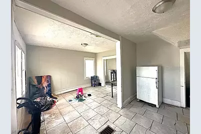 2082 W 98th Street, Loveland, OH 44102 - Photo 6