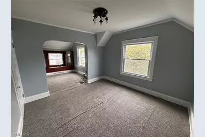 3475 W 46th Street, Loveland, OH 44102 - Photo 2