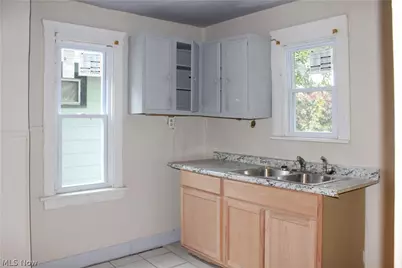 1177 E 147th Street, Loveland, OH 44110 - Photo 6
