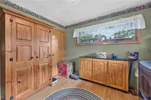 408 E 18th St, Dover, OH 44622 - Photo 12