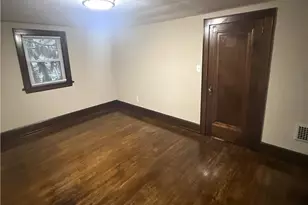 422 N Firestone Blvd, Akron, OH 44301 - Photo 22