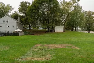 220 210 Kent Ave NE, Hartville, OH 44632 - Photo 4