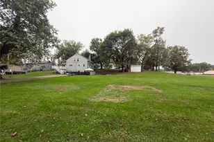 220 210 Kent Ave NE, Hartville, OH 44632 - Photo 14