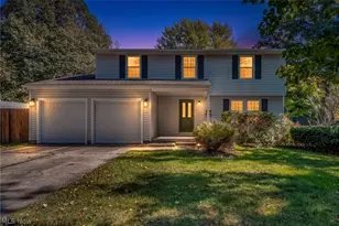 170 Prentiss St, Munroe Falls, OH 44262 - Photo 1