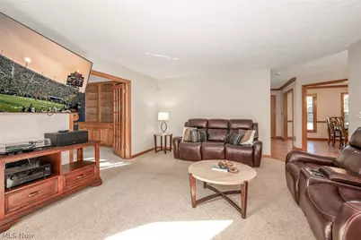 215 Cheltenham Lane, Munroe Falls, OH 44262 - Photo 18