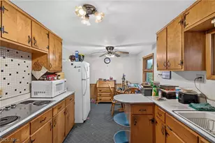 5201 Revere Ave NW, Massillon, OH 44647 - Photo 8