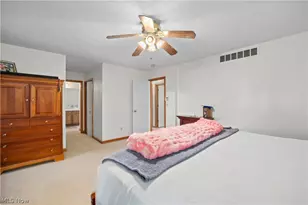 3950 Martin's Run Dr, Lorain, OH 44053 - Photo 26