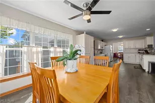 3950 Martin's Run Dr, Lorain, OH 44053 - Photo 4