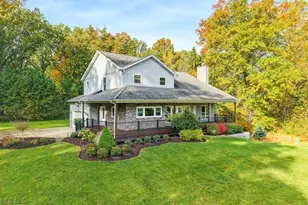 140 Kendall Park Rd, Peninsula, OH 44264 - Photo 2