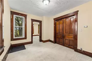 160 N Valley St, Akron, OH 44303 - Photo 14