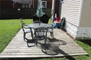 1567 Glenmount Ave, Akron, OH 44301 - Photo 16