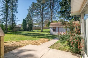 13351 Parkview Ave NW, Uniontown, OH 44685 - Photo 36
