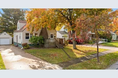 222 Stevens Street, Ravenna, OH 44266 - Photo 1